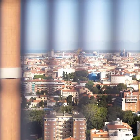 Attico Con Vista Panoramica Apartment Livorno